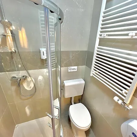 Gostinjska kuća Lina