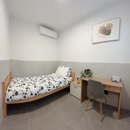 Lina Gostinjska kuća Ljubljana