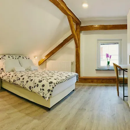 Lina Guest house