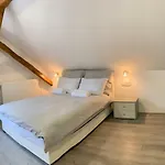 Lina Gostinjska kuća 3*